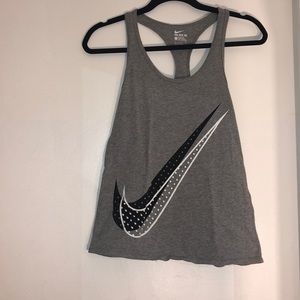nike tank!